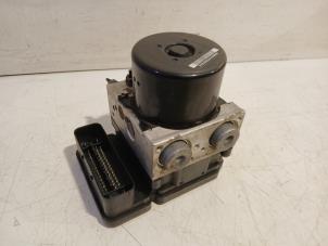 Gebruikte ABS Pomp Volkswagen Golf Prijs € 225,00 Margeregeling aangeboden door Van der Ven Autorecycling B.V.