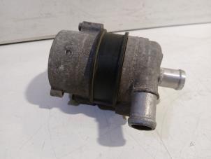 Waterpomp van een Audi A4 2016