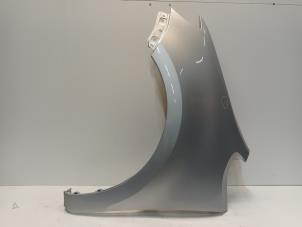 Gebruikte Scherm links-voor Seat Alhambra Prijs € 150,00 Margeregeling aangeboden door Van der Ven Autorecycling B.V.