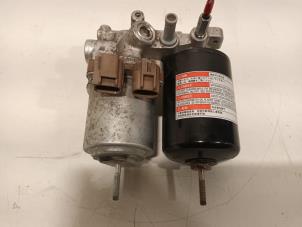 Gebruikte Rembol Lexus NX Prijs € 90,00 Margeregeling aangeboden door Van der Ven Autorecycling B.V.