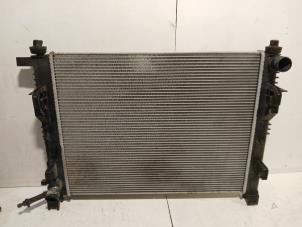 Gebruikte Radiateur Renault Clio Prijs € 25,00 Margeregeling aangeboden door Van der Ven Autorecycling B.V.