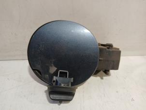 Gebruikte Tank Klep Renault Clio Prijs € 25,00 Margeregeling aangeboden door Van der Ven Autorecycling B.V.