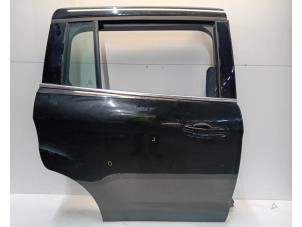 Gebruikte Deur 4Deurs rechts-achter Ford Grand C-Max Prijs € 189,00 Margeregeling aangeboden door Van der Ven Autorecycling B.V.