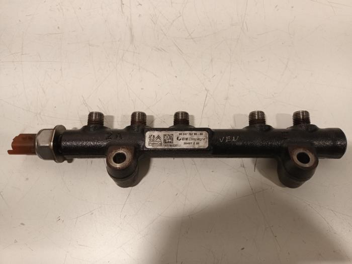 Gebruikte Injector brug Toyota Pro-Ace Prijs € 20,00 Margeregeling aangeboden door Van der Ven Autorecycling B.V.