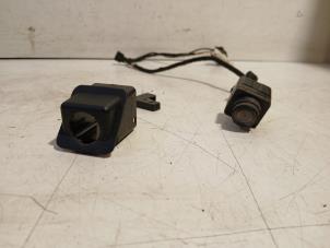 Gebruikte Achteruitrij Camera Volkswagen E-Up Prijs € 95,00 Margeregeling aangeboden door Van der Ven Autorecycling B.V.