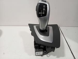 Gebruikte Schakelmechaniek BMW 1-Serie Prijs € 55,00 Margeregeling aangeboden door Van der Ven Autorecycling B.V.