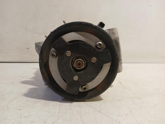 Gebruikte Pomp Airco Peugeot Traveller Prijs € 150,00 Margeregeling aangeboden door Van der Ven Autorecycling B.V.