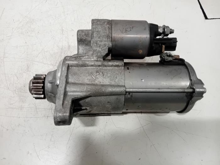 Gebruikte Computer Motormanagement Volkswagen Golf Prijs € 15,00 Margeregeling aangeboden door Van der Ven Autorecycling B.V.