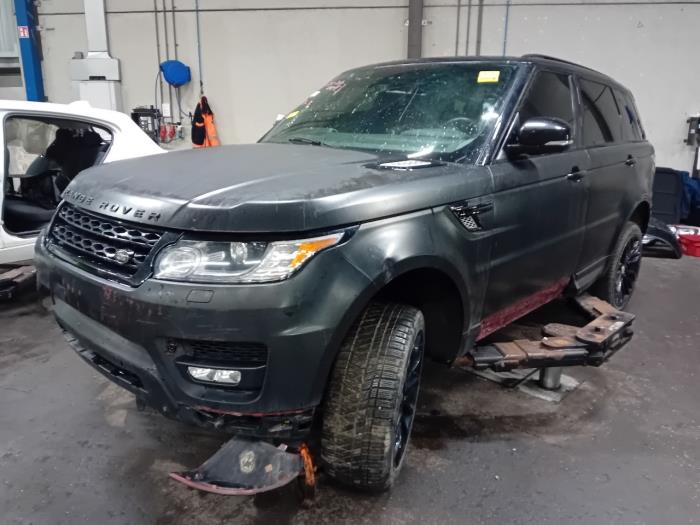 Dynamo van een Landrover Range Rover Sport 2014