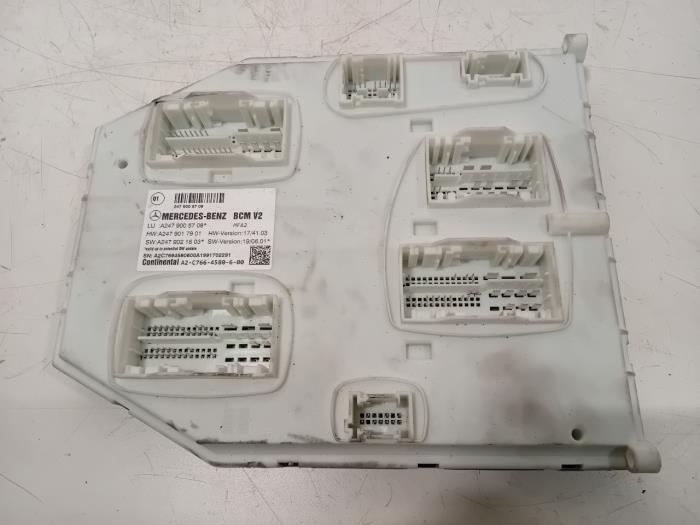 Gebruikte Bodycontrol Module Mercedes CLA Prijs € 80,00 Margeregeling aangeboden door Van der Ven Autorecycling B.V.