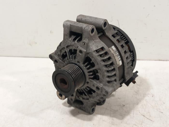 Gebruikte Dynamo BMW X3 Prijs € 75,00 Margeregeling aangeboden door Van der Ven Autorecycling B.V.