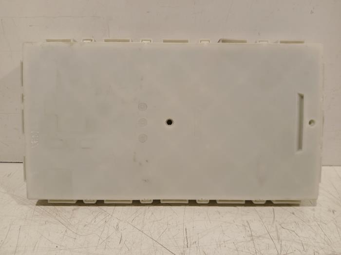 Gebruikte Module Bodycontrol BMW 2-Serie Prijs € 125,00 Margeregeling aangeboden door Van der Ven Autorecycling B.V.