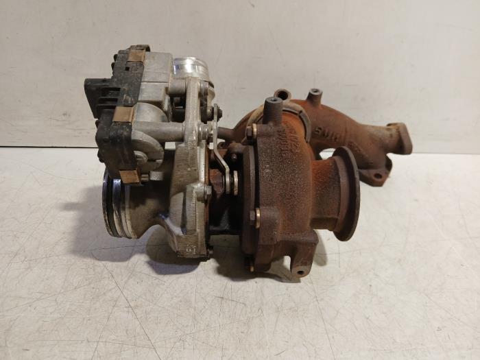 Gebruikte G-lader BMW 2-Serie Prijs € 399,99 Margeregeling aangeboden door Van der Ven Autorecycling B.V.