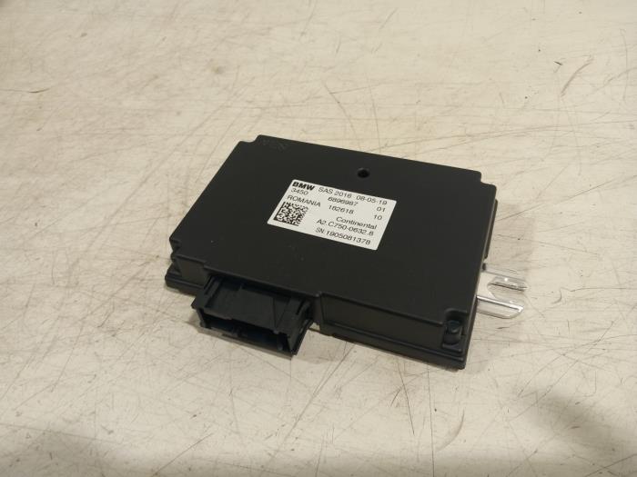 Gebruikte Computer Diversen BMW 5-Serie Prijs € 55,00 Margeregeling aangeboden door Van der Ven Autorecycling B.V.