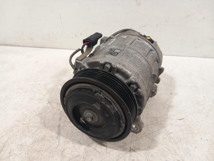 Gebruikte Aircopomp BMW 5-Serie Prijs € 175,00 Margeregeling aangeboden door Van der Ven Autorecycling B.V.