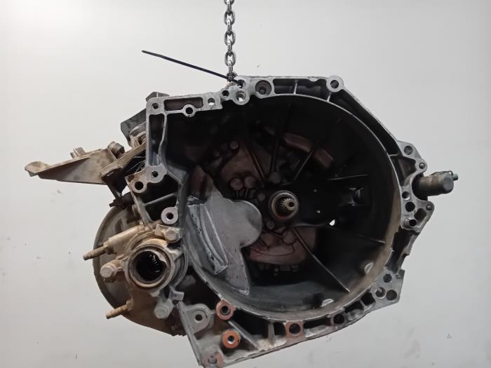 Gebruikte Versnellingsbak Opel Astra Prijs € 1.149,99 Margeregeling aangeboden door Van der Ven Autorecycling B.V.