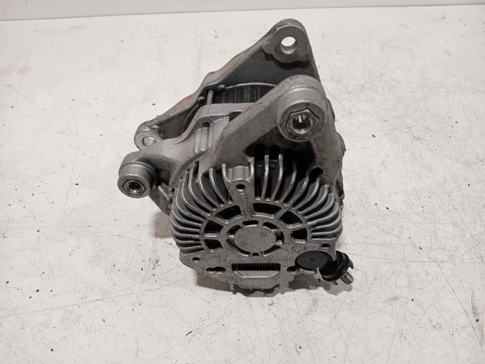 Gebruikte Dynamo Mazda 6 Prijs € 70,00 Margeregeling aangeboden door Van der Ven Autorecycling B.V.