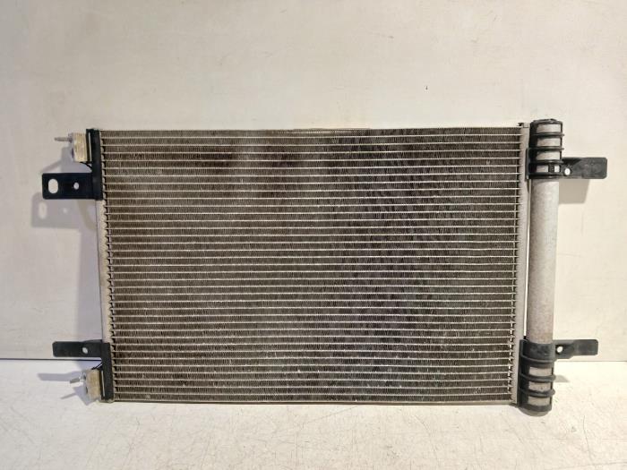 Gebruikte Airco Radiateur Peugeot 3008 Prijs € 45,00 Margeregeling aangeboden door Van der Ven Autorecycling B.V.