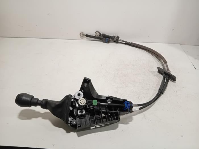 Gebruikte Schakelmechaniek Renault Master Prijs € 75,00 Margeregeling aangeboden door Van der Ven Autorecycling B.V.