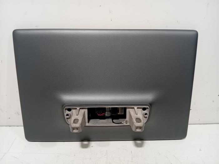 Gebruikte Display Interieur Tesla Model Y Prijs € 470,00 Margeregeling aangeboden door Van der Ven Autorecycling B.V.