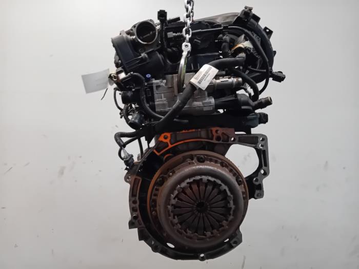 Gebruikte Motor Opel Corsa Prijs € 1.200,00 Margeregeling aangeboden door Van der Ven Autorecycling B.V.