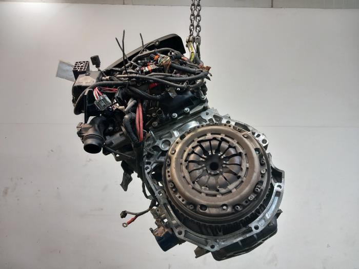 Gebruikte Motor Renault Megane Prijs € 1.599,99 Margeregeling aangeboden door Van der Ven Autorecycling B.V.