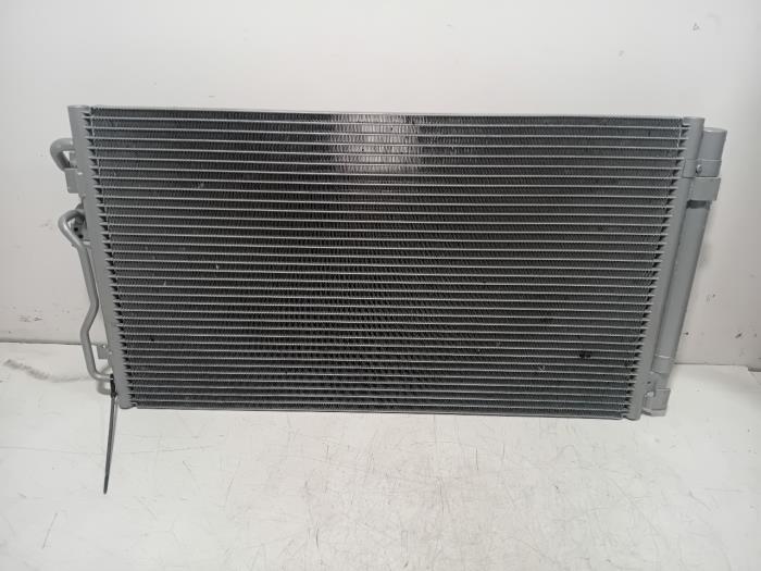 Gebruikte Radiateur Airco BMW 3-Serie Prijs € 50,00 Margeregeling aangeboden door Van der Ven Autorecycling B.V.