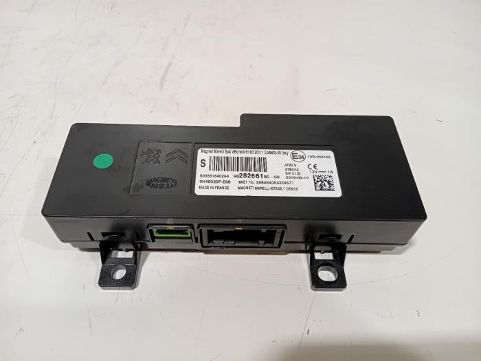 Gebruikte Telefoon Module Peugeot 308 Prijs € 35,00 Margeregeling aangeboden door Van der Ven Autorecycling B.V.