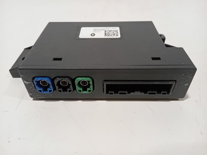 Gebruikte Module Bodycontrol Renault Austral Prijs € 595,00 Margeregeling aangeboden door Van der Ven Autorecycling B.V.