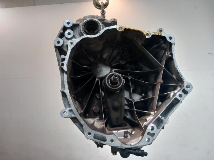 Gebruikte Versnellingsbak Mazda 3 Prijs € 889,99 Margeregeling aangeboden door Van der Ven Autorecycling B.V.