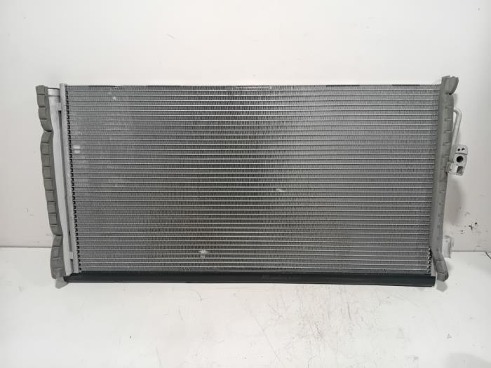 Gebruikte Radiateur BMW 2-Serie Prijs € 359,99 Margeregeling aangeboden door Van der Ven Autorecycling B.V.