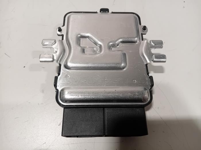 Gebruikte Brandstofpomp module BMW 2-Serie Prijs € 74,49 Margeregeling aangeboden door Van der Ven Autorecycling B.V.