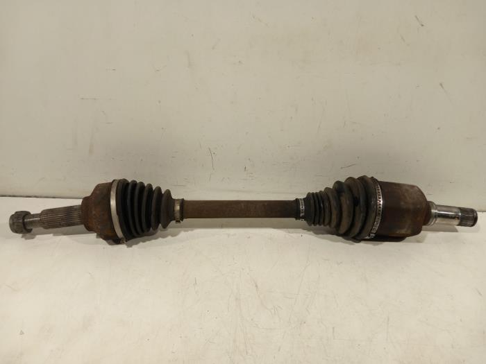 Gebruikte Aandrijfas links-voor Ford Transit Custom Prijs € 135,00 Margeregeling aangeboden door Van der Ven Autorecycling B.V.