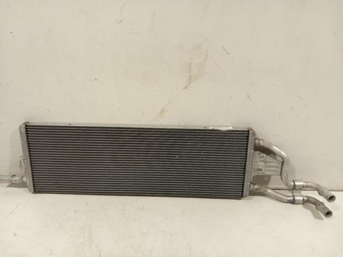 Gebruikte Radiateur DS Automobiles DS7 Crossback Prijs € 110,00 Margeregeling aangeboden door Van der Ven Autorecycling B.V.