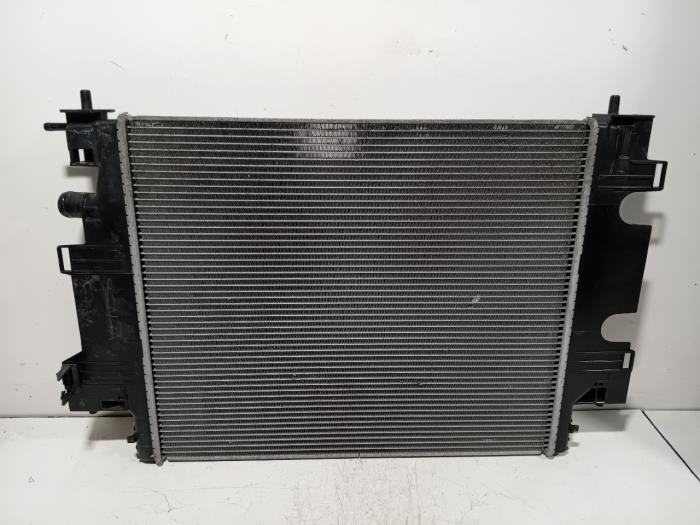 Gebruikte Radiateur Renault Twingo Prijs € 50,00 Margeregeling aangeboden door Van der Ven Autorecycling B.V.