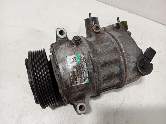 Gebruikte Aircopomp Volkswagen Sharan Prijs € 55,00 Margeregeling aangeboden door Van der Ven Autorecycling B.V.