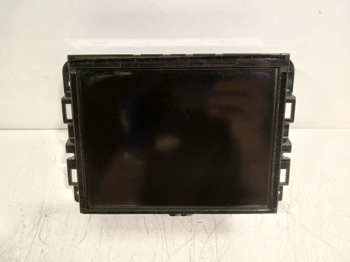 Gebruikte Display Interieur Jeep Compass Prijs € 295,00 Margeregeling aangeboden door Van der Ven Autorecycling B.V.
