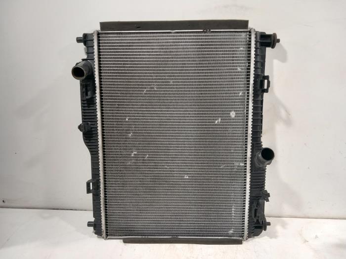 Gebruikte Radiateur Ford Fiesta Prijs € 70,00 Margeregeling aangeboden door Van der Ven Autorecycling B.V.