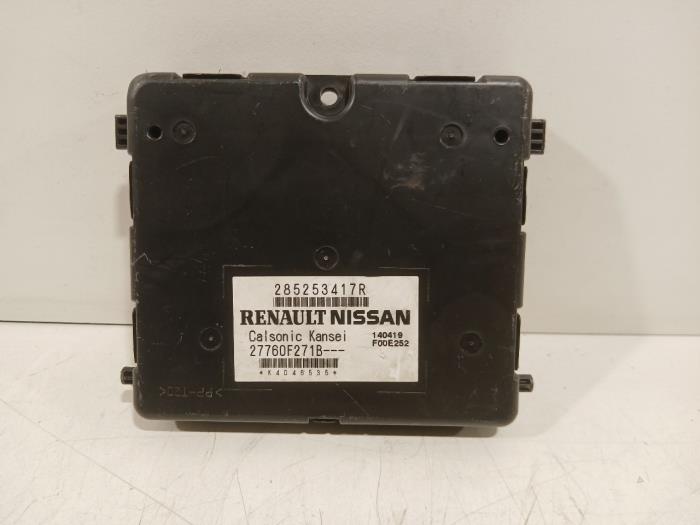Gebruikte Computer Airco Renault Clio Prijs € 50,00 Margeregeling aangeboden door Van der Ven Autorecycling B.V.
