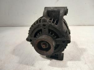 Dynamo van een Chrysler 300 C 2004