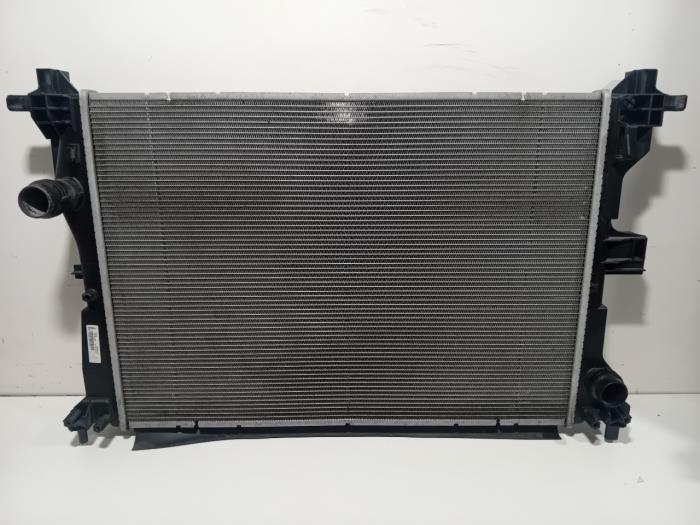 Gebruikte Radiateur Jeep Renegade Prijs € 95,00 Margeregeling aangeboden door Van der Ven Autorecycling B.V.