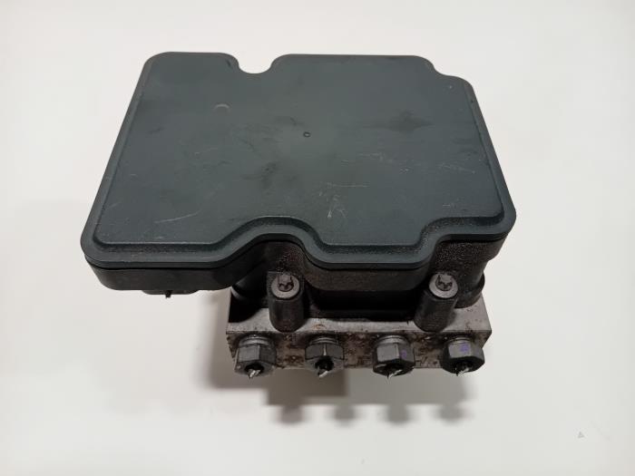 Gebruikte ABS Pomp Opel Astra Prijs € 15,00 Margeregeling aangeboden door Van der Ven Autorecycling B.V.