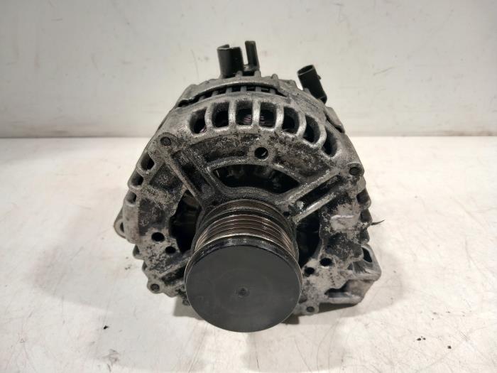 Gebruikte Dynamo Volvo S60 Prijs € 45,00 Margeregeling aangeboden door Van der Ven Autorecycling B.V.