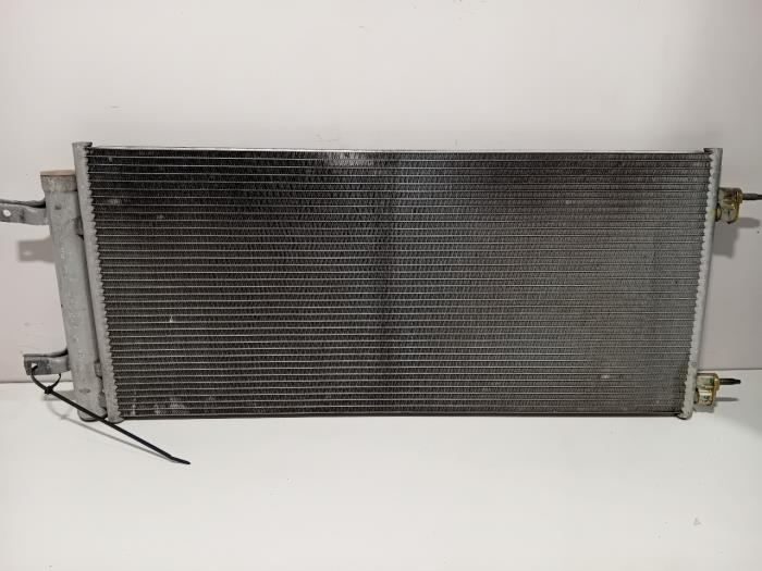 Gebruikte Radiateur Airco Opel Astra Prijs € 50,00 Margeregeling aangeboden door Van der Ven Autorecycling B.V.