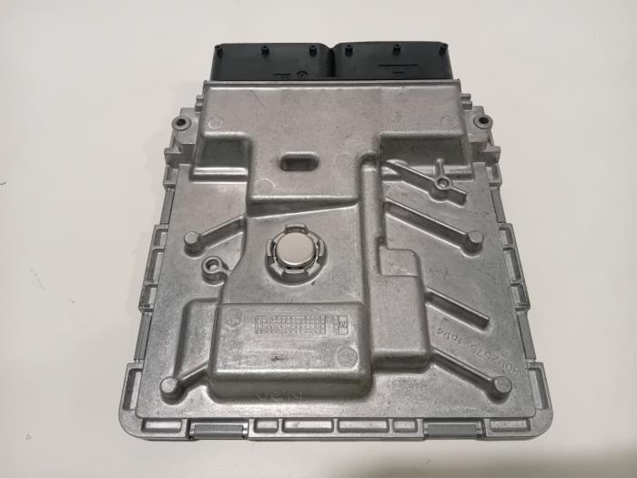 Gebruikte Computer Motormanagement Volkswagen Golf Prijs € 345,00 Margeregeling aangeboden door Van der Ven Autorecycling B.V.