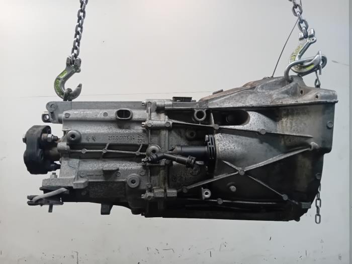 Gebruikte Versnellingsbak schakelrubber BMW 1-Serie Prijs € 199,99 Margeregeling aangeboden door Van der Ven Autorecycling B.V.