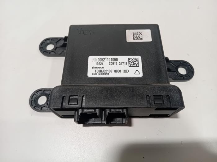 Gebruikte Sam module Jeep Renegade Prijs € 40,00 Margeregeling aangeboden door Van der Ven Autorecycling B.V.