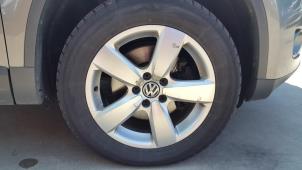 Gebruikte Sportvelgen Set Volkswagen Tiguan (5N1/2) 2.0 TDI 16V 4Motion Prijs € 249,99 Margeregeling aangeboden door Autodemontage Aandijk