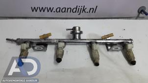 Gebruikte Injector brug Ford Mondeo III Wagon 1.8 16V Prijs € 39,99 Margeregeling aangeboden door Autodemontage Aandijk
