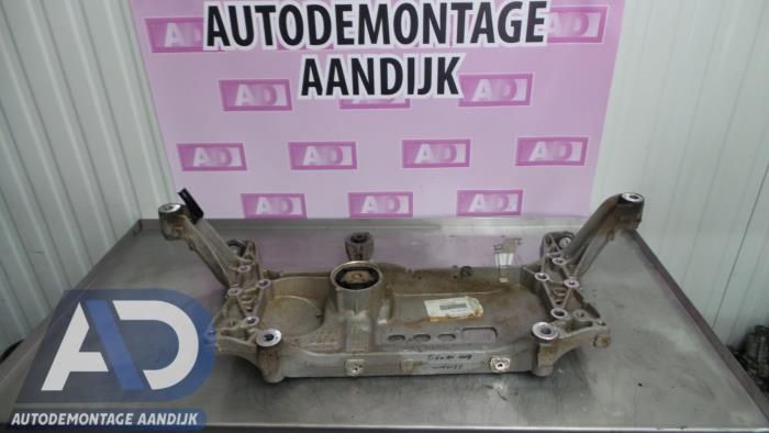 Gebruikte Subframe Volkswagen Tiguan (5N1/2) 2.0 TDI 16V 4Motion Prijs € 49,99 Margeregeling aangeboden door Autodemontage Aandijk